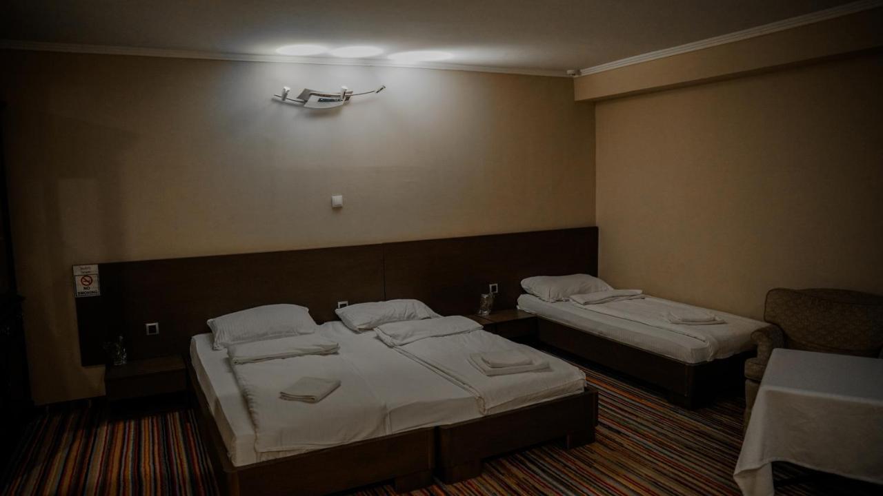Sky Hotel Sarajevo Exterior photo